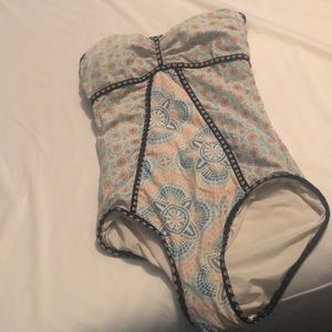 One piece bathing suit